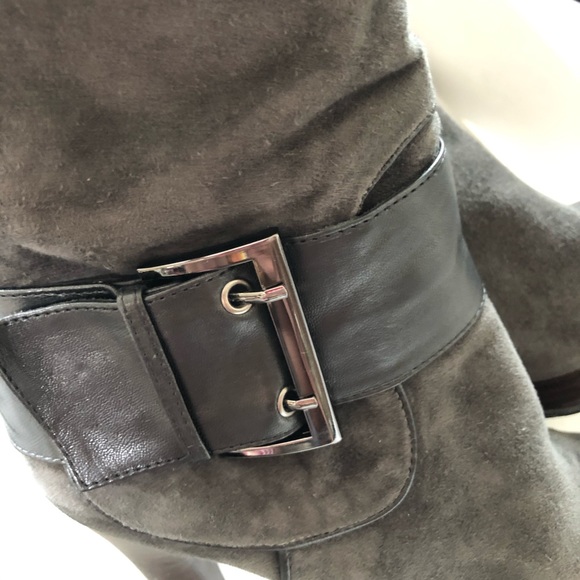 suede knee high boots-like new - Picture 6 of 12